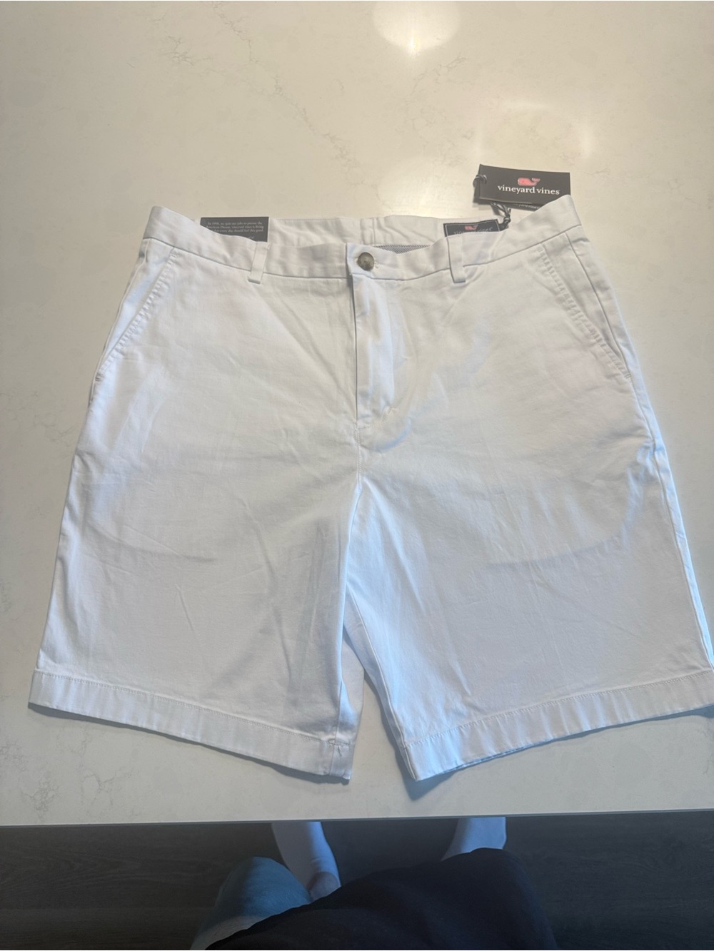 Vineyard Vines Men's White Flat Front Chino Shorts